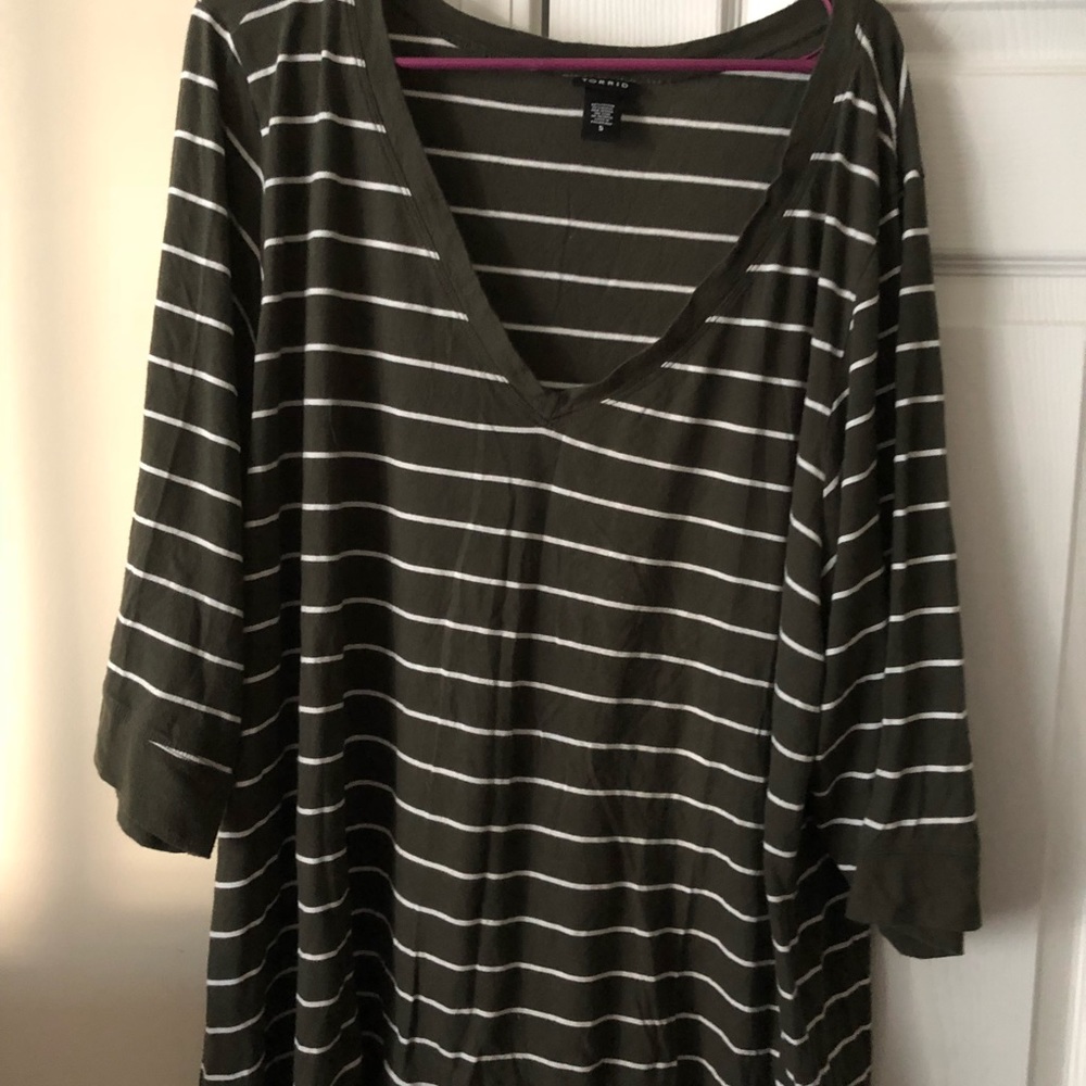 Top short sleeves